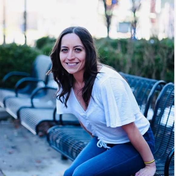 Meet your Posher, Renee - Picture 1 of 1